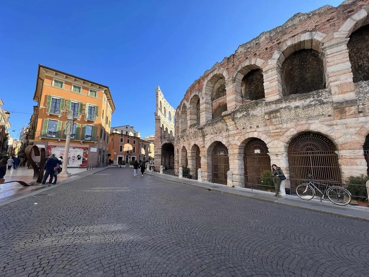 Case Vr Holiday Lht House Verona